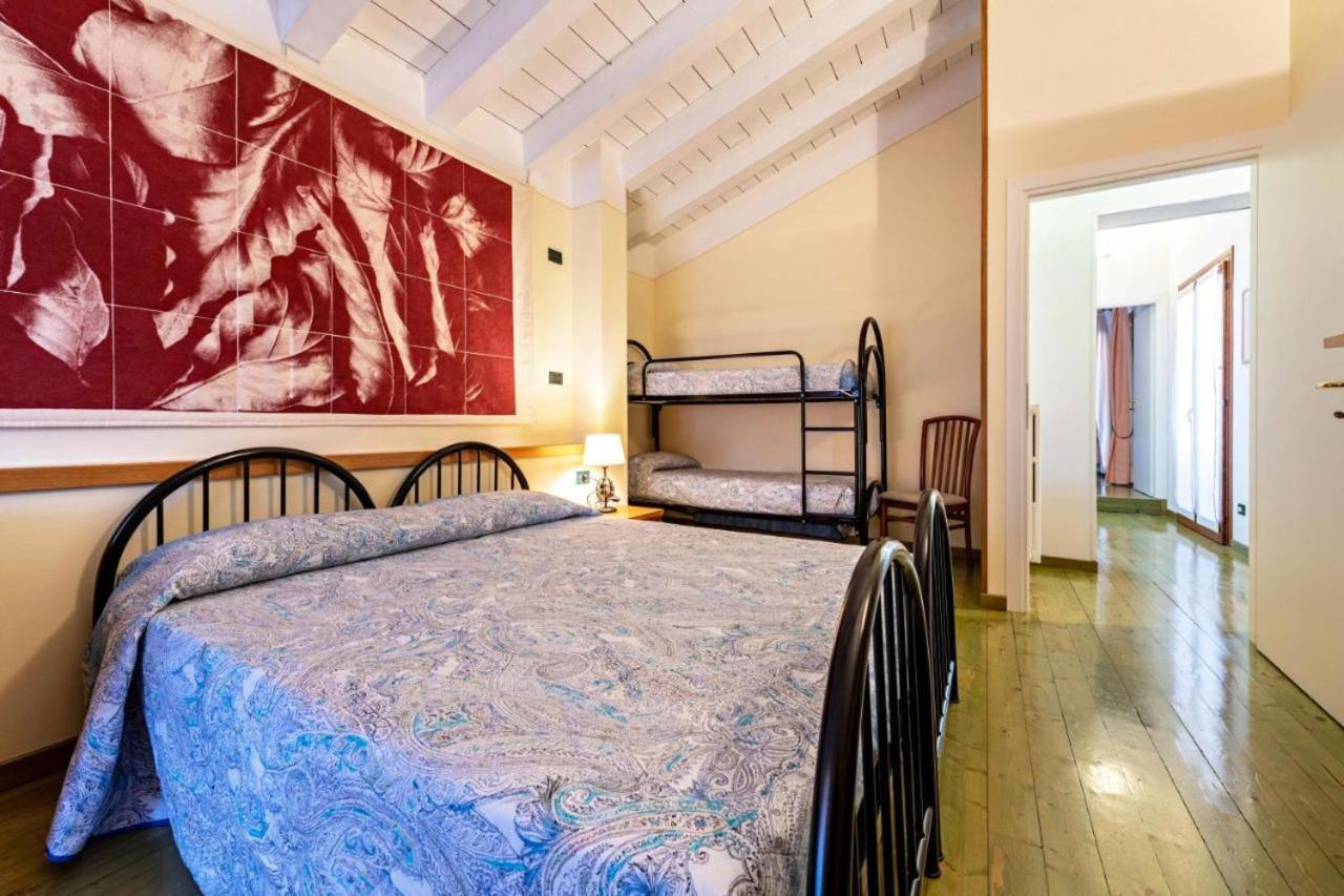 Casa Vacanze Baccolo Polpenazze del Garda Exterior foto