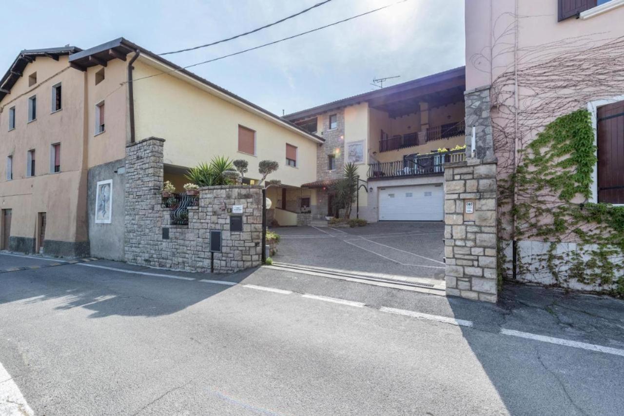Casa Vacanze Baccolo Polpenazze del Garda Exterior foto